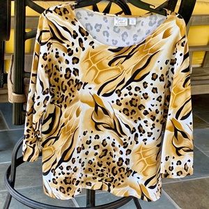 VGUC XL long sleeved safari printed top